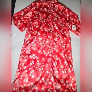 NWT Valarie Steven's Nightgown Kimono Style